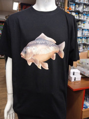 triko s potiskem  Kapr